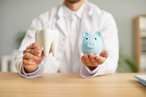 Costes de los implantes dentales en 2026 | Consultas gratuitas en Carolina del Norte